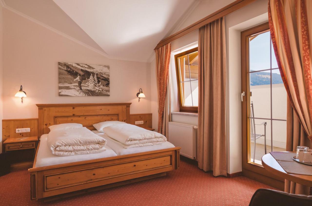Hotel Loipenstubn à Brixen im Thale Extérieur photo
